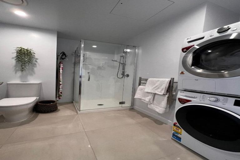 Photo of property in Frank Sargeson Apts, 108/80 Anzac Street, Takapuna, Auckland, 0622