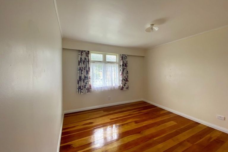 Photo of property in 7 Canterbury Street, Picton, 7220