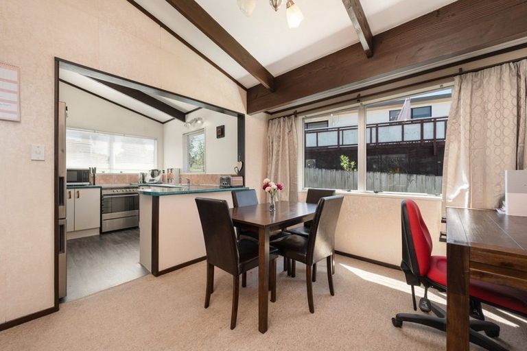 Photo of property in 6 Aspiring Place, Ohauiti, Tauranga, 3112