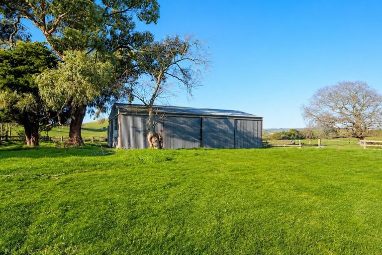 Photo of property in 232 Martin Road, Waerenga, Te Kauwhata, 3781