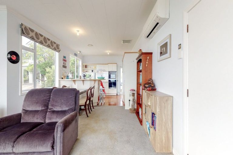 Photo of property in 6 Mitchell Street, Brooklyn, Wellington, 6021