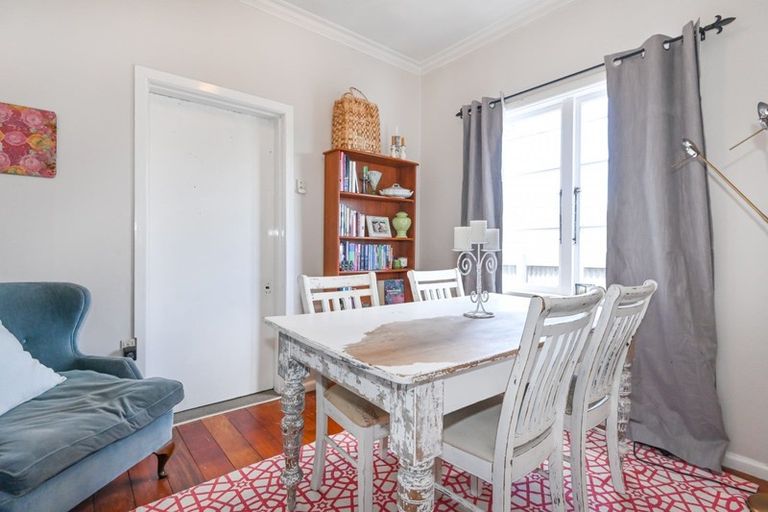 Photo of property in 316 Lumsden Road, Akina, Hastings, 4122