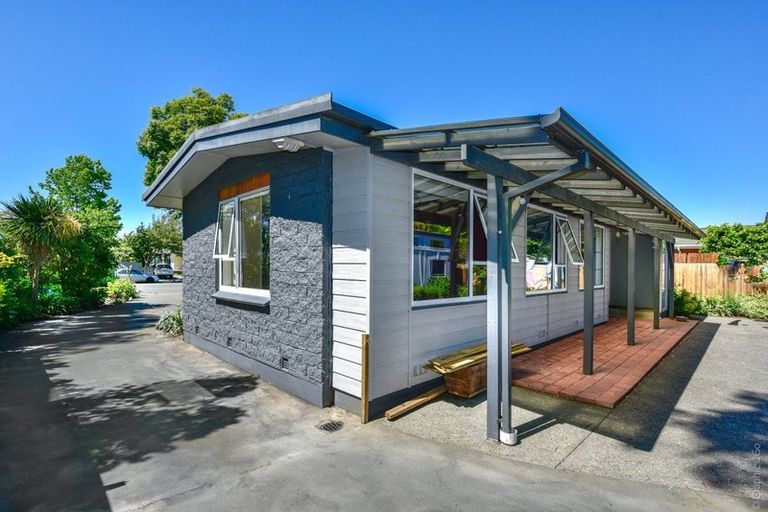 Photo of property in 158 Kendal Avenue, Burnside, Christchurch, 8053