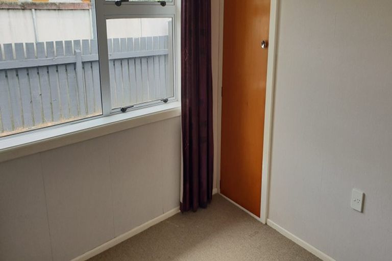 Photo of property in 18b Nelson Square, Picton, 7220