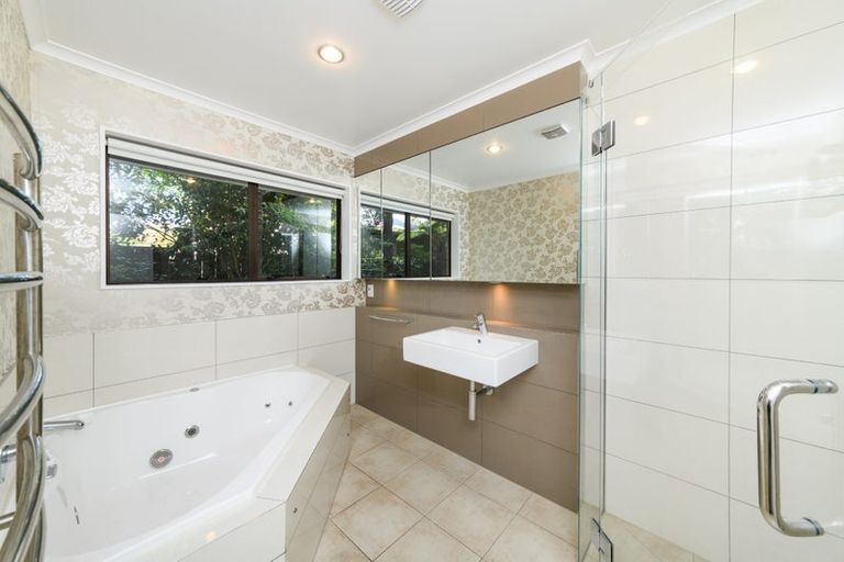 Photo of property in 11 Just Place, West End, Palmerston North, 4410