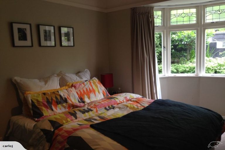 Photo of property in 29 Maida Vale Road, Roseneath, Wellington, 6011