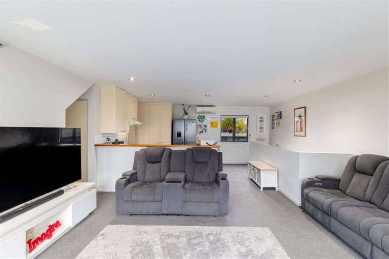 Photo of property in 6/245a Bealey Avenue, Christchurch Central, Christchurch, 8013