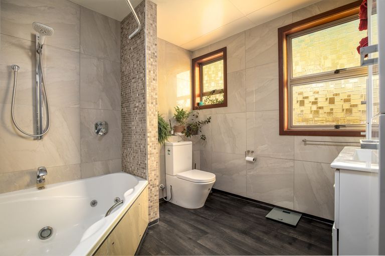 Photo of property in 5 Teviot Street, Roxburgh, 9500