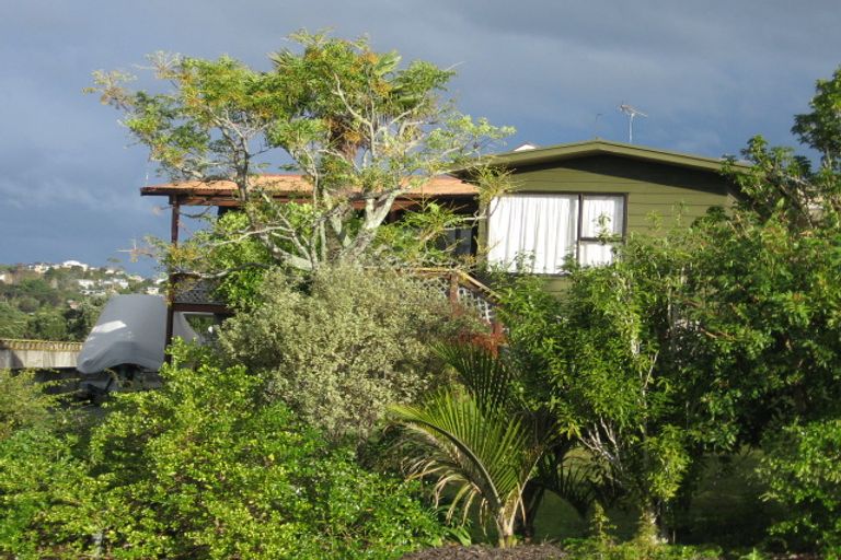 Photo of property in 2 Sunlight Promenade, Snells Beach, 0920