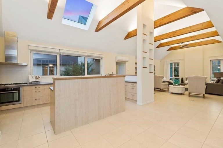 Photo of property in 340 Ilam Road, Bryndwr, Christchurch, 8053