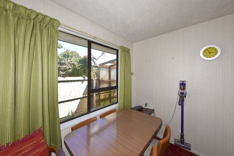 Photo of property in 2/16b Ward Street, Addington, Christchurch, 8024