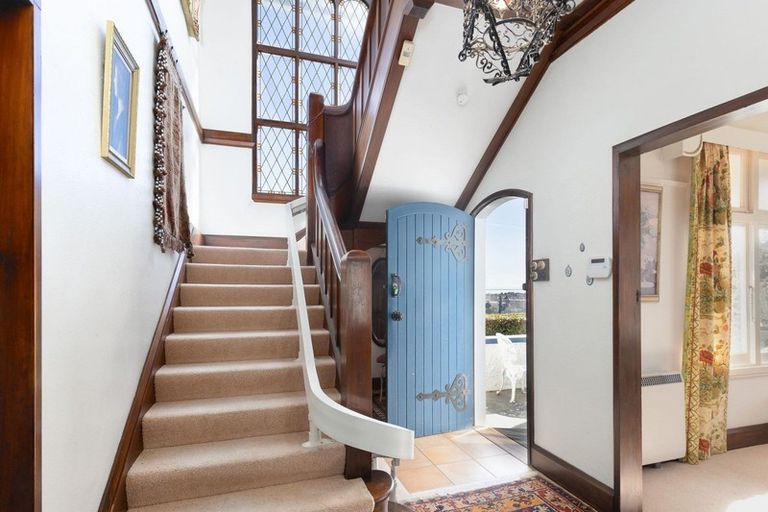 Photo of property in 40 Cleveland Terrace, Nelson, 7010