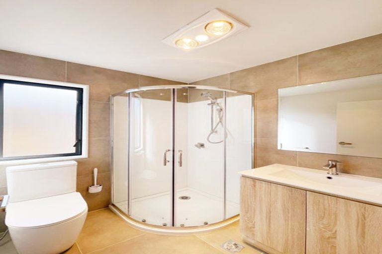 Photo of property in 8/8 Arney Road, Ranui, Auckland, 0612