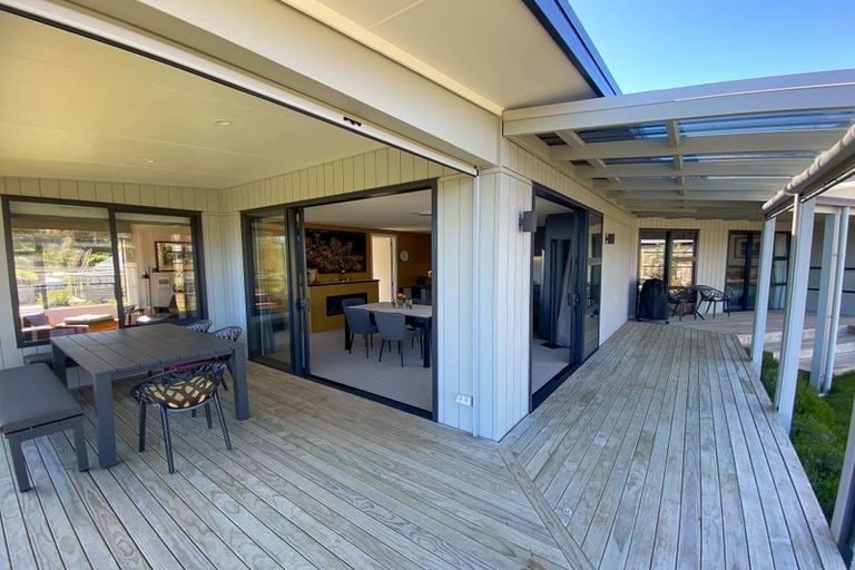 Photo of property in 13 Pohutukawa Place, Pohara, Takaka, 7183