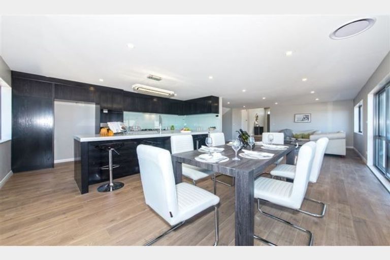 Photo of property in 218 Metcalfe Road, Ranui, Auckland, 0612