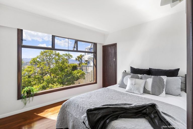 Photo of property in 131 Hornsey Road, Melrose, Wellington, 6023