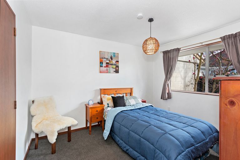 Photo of property in 2/30 Garvins Road, Hornby, Christchurch, 8042