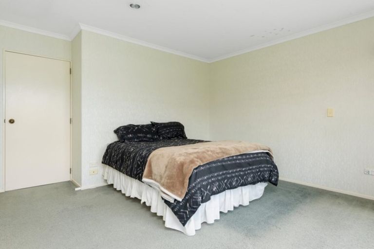 Photo of property in 16 Lavender Place, Papamoa Beach, Papamoa, 3118