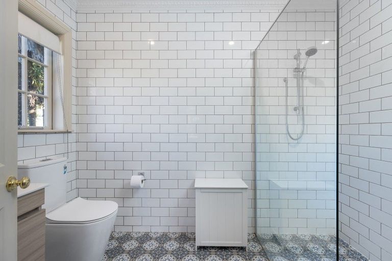 Photo of property in The Gables, 398 Waimea Road West, Brightwater, 7091