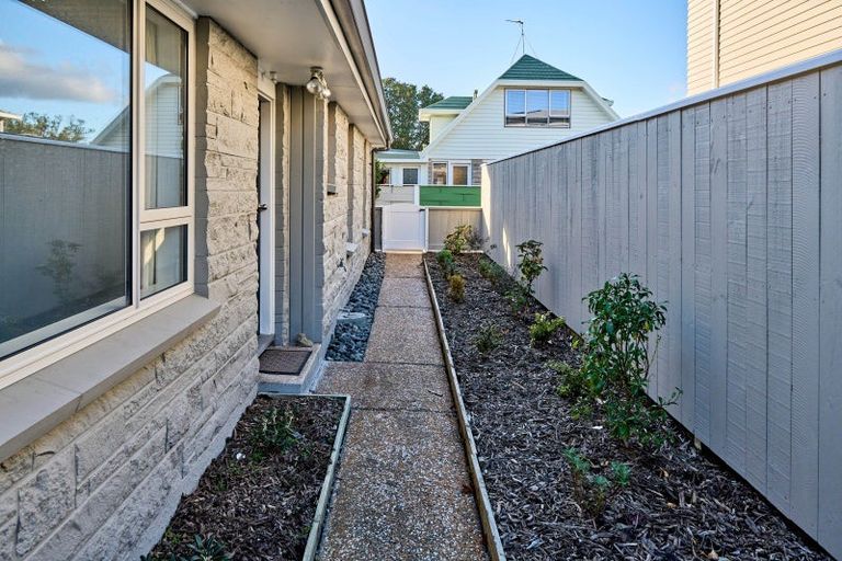Photo of property in 1/6 Cornwall Street, Hutt Central, Lower Hutt, 5010
