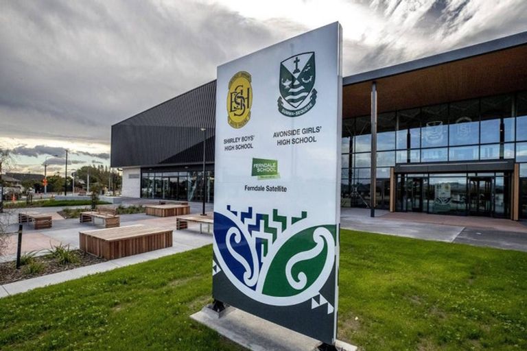 Photo of property in 68 Wattle Drive, New Brighton, Christchurch, 8083