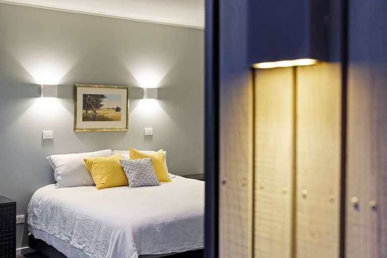 Photo of property in 7 Tutere Street, Waikanae Beach, Waikanae, 5036