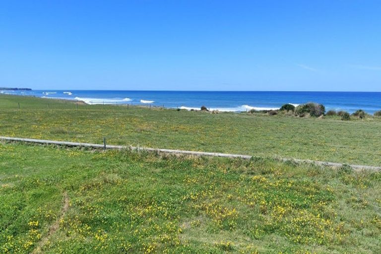 Photo of property in 188e Arawhata Road, Opunake, 4681