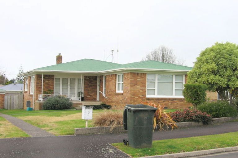 Photo of property in 5 Christie Street, Forest Lake, Hamilton, 3200