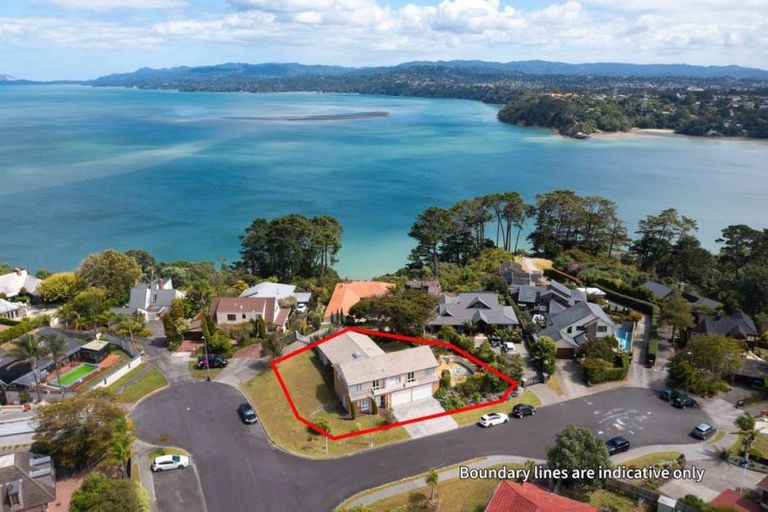 Photo of property in 2 Fairsea Place, Lynfield, Auckland, 1042