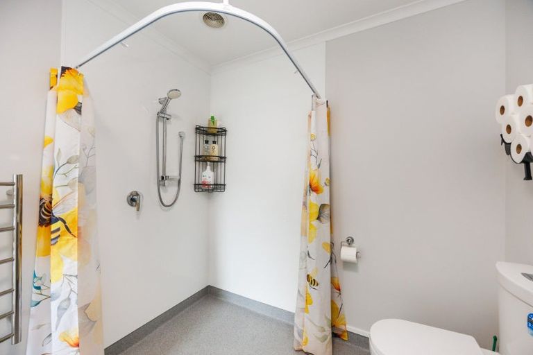 Photo of property in 11 Mccrae Place, Ashhurst, 4810