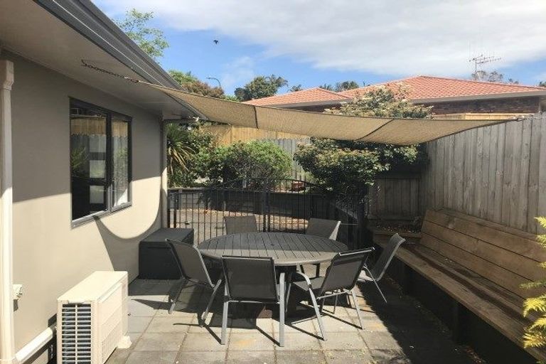 Photo of property in 12 Mamaku Rise, Welcome Bay, Tauranga, 3112