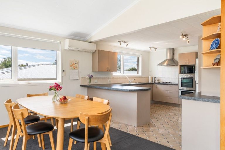 Photo of property in 29 Beaumaris Street, Outram, 9019