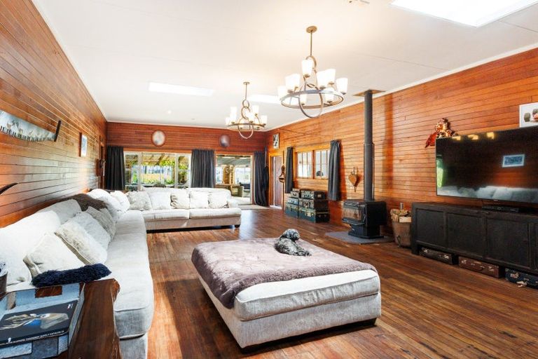 Photo of property in 359 Newbury Line, Bunnythorpe, Palmerston North, 4478