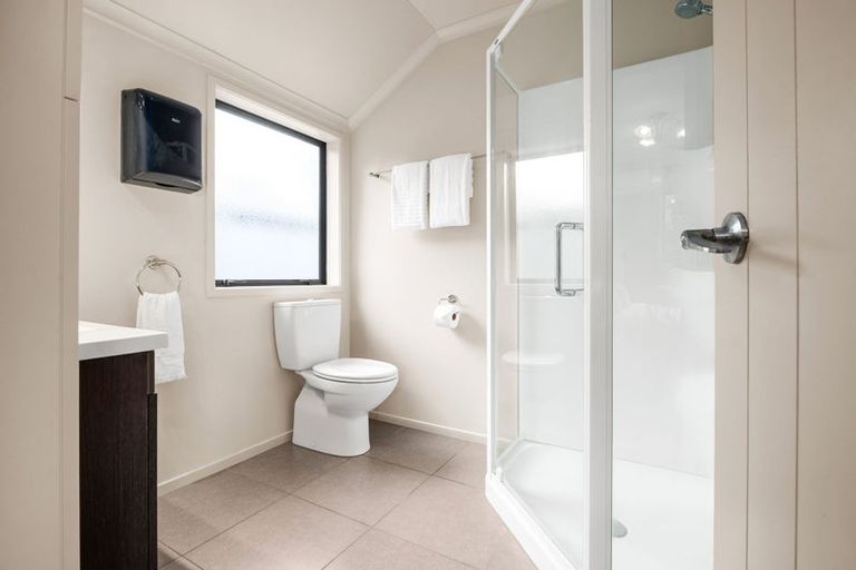 Photo of property in 1 Holly Place, Rototuna North, Hamilton, 3210