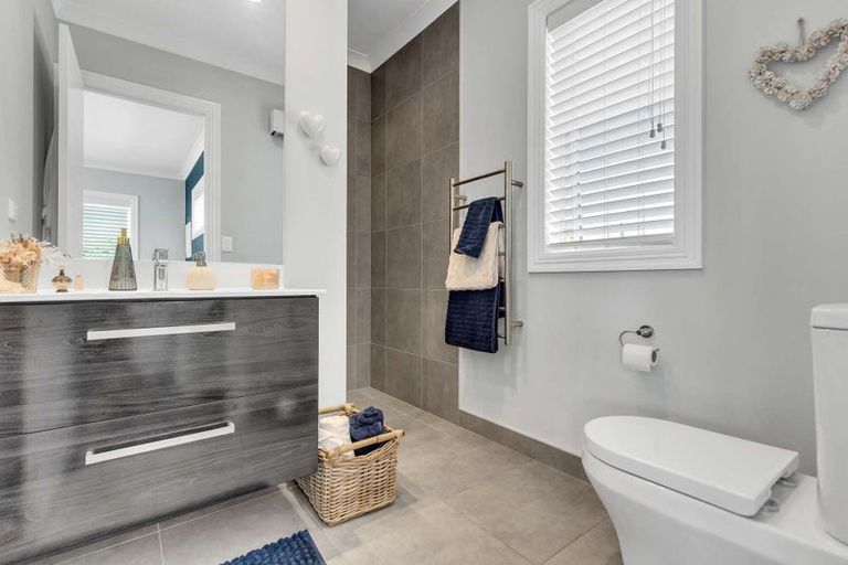 Photo of property in 57 Jarrett Terrace, Leamington, Cambridge, 3432