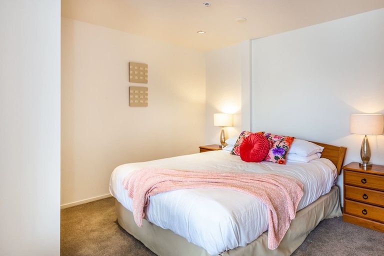 Photo of property in 7/2 Lowell Place, Waipahihi, Taupo, 3330