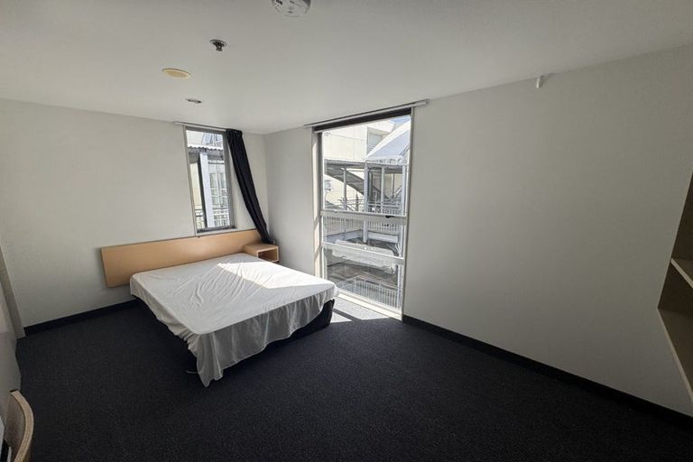 Photo of property in Hanson House, 10/27 Hanson Street, Mount Cook, Wellington, 6021