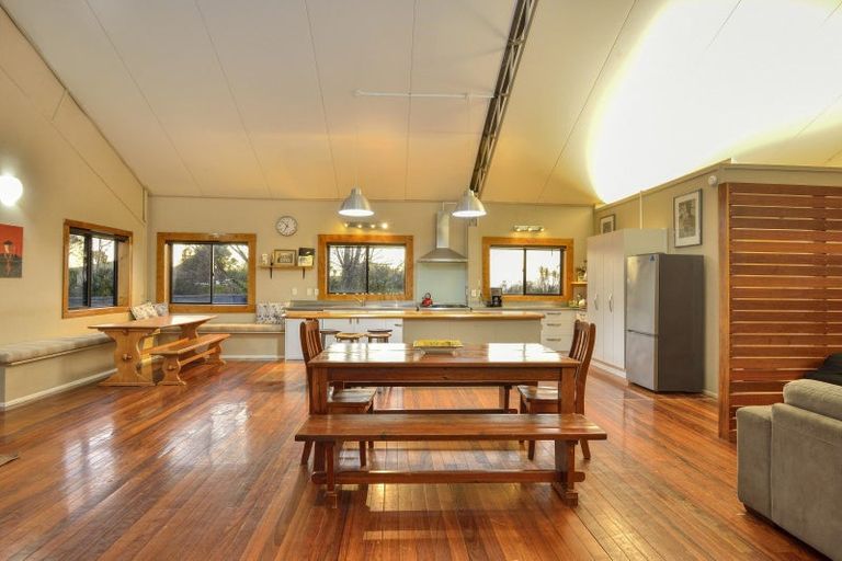 Photo of property in 54 Happy Jacks Road, Mahia, 4198