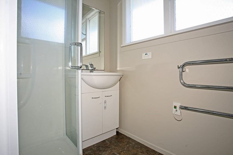 Photo of property in 9 Garvins Road, Hornby, Christchurch, 8042