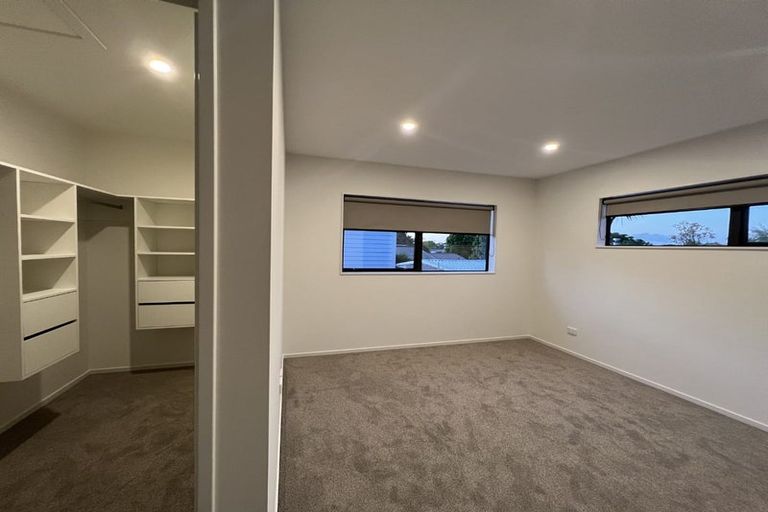 Photo of property in 30c Durham Street, Te Atatu Peninsula, Auckland, 0610