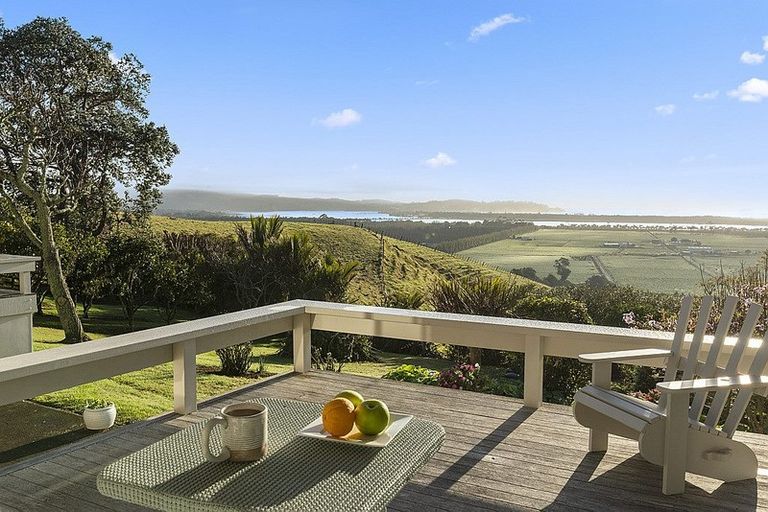 Photo of property in 317 Takatu Road, Tawharanui Peninsula, Warkworth, 0986