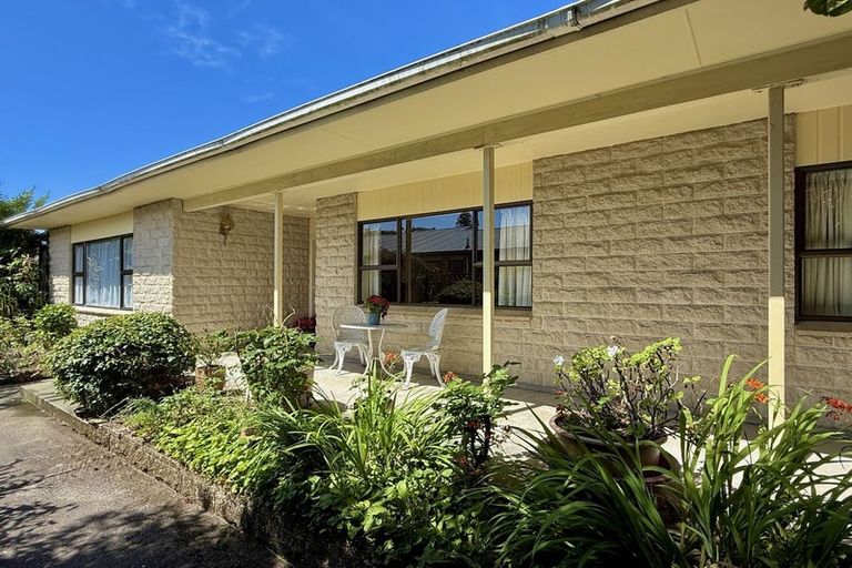 Photo of property in 5 Pitman Place, Waimate, 7924