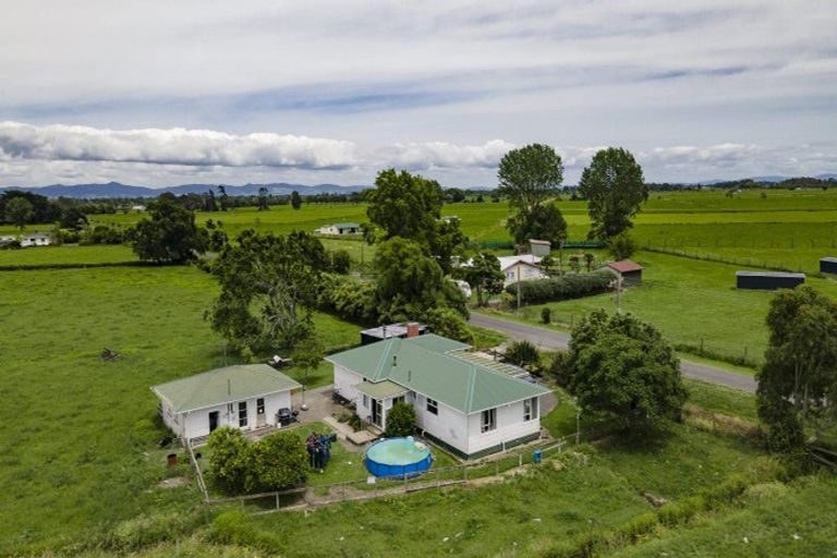 Photo of property in 306 Ferry Road, Waltham, Christchurch, 8011