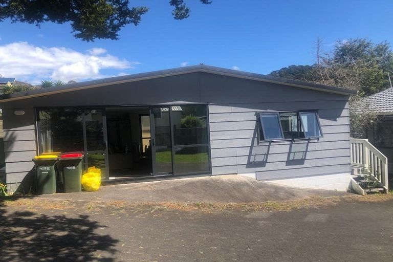 Photo of property in 12 Glendawn Place, Bayview, Auckland, 0629
