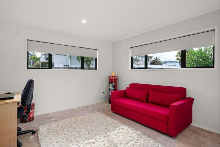 Photo of property in 25 Corinna Street, Welcome Bay, Tauranga, 3112