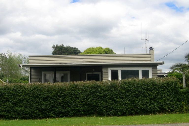 Photo of property in 11 Leo Street, Waihi Beach, 3611