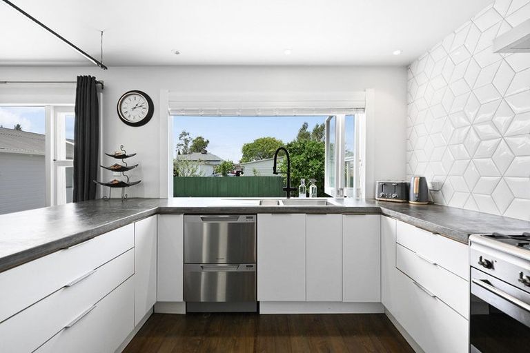 Photo of property in 182 Nixon Street, Hamilton East, Hamilton, 3216