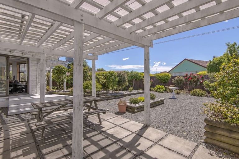 Photo of property in 14 Springmead Place, Hornby, Christchurch, 8042