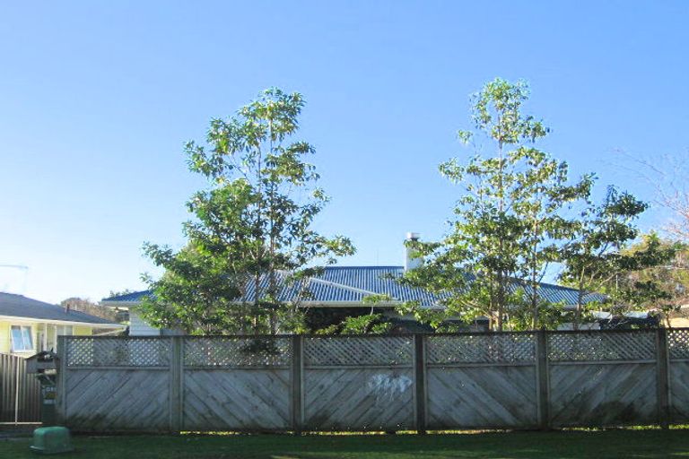 Photo of property in 42 Mclean Avenue, Papatoetoe, Auckland, 2025