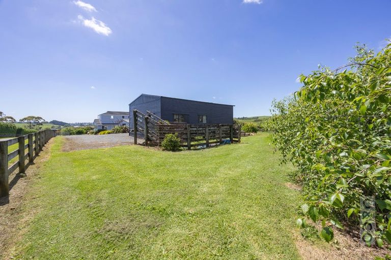 Photo of property in 83 Mount Albion Rise, Taupaki, Henderson, 0782